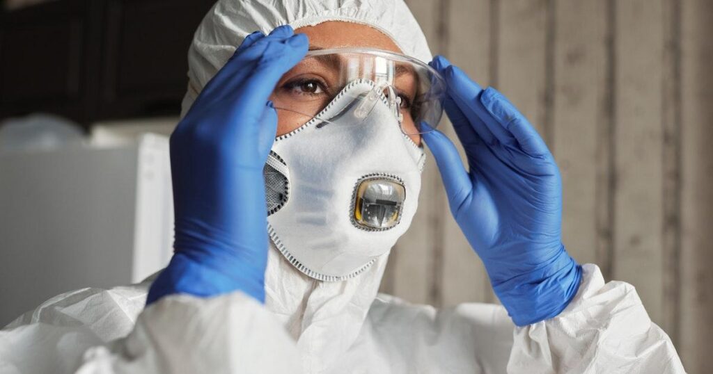 Registered nurse wearing PPE