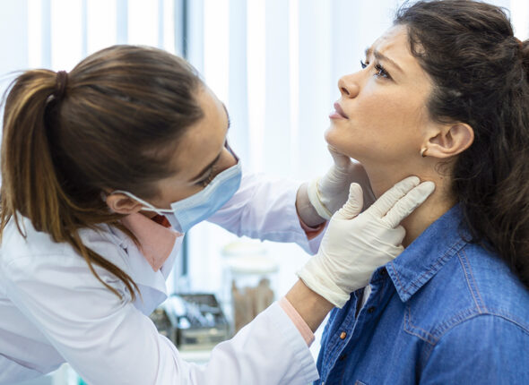 Throat Cancer Signs and Treatment